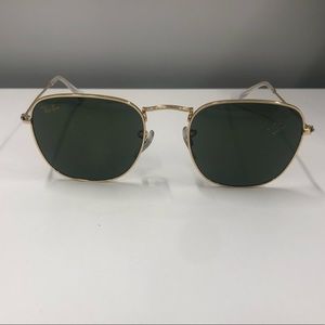 Used ray ban “frank”